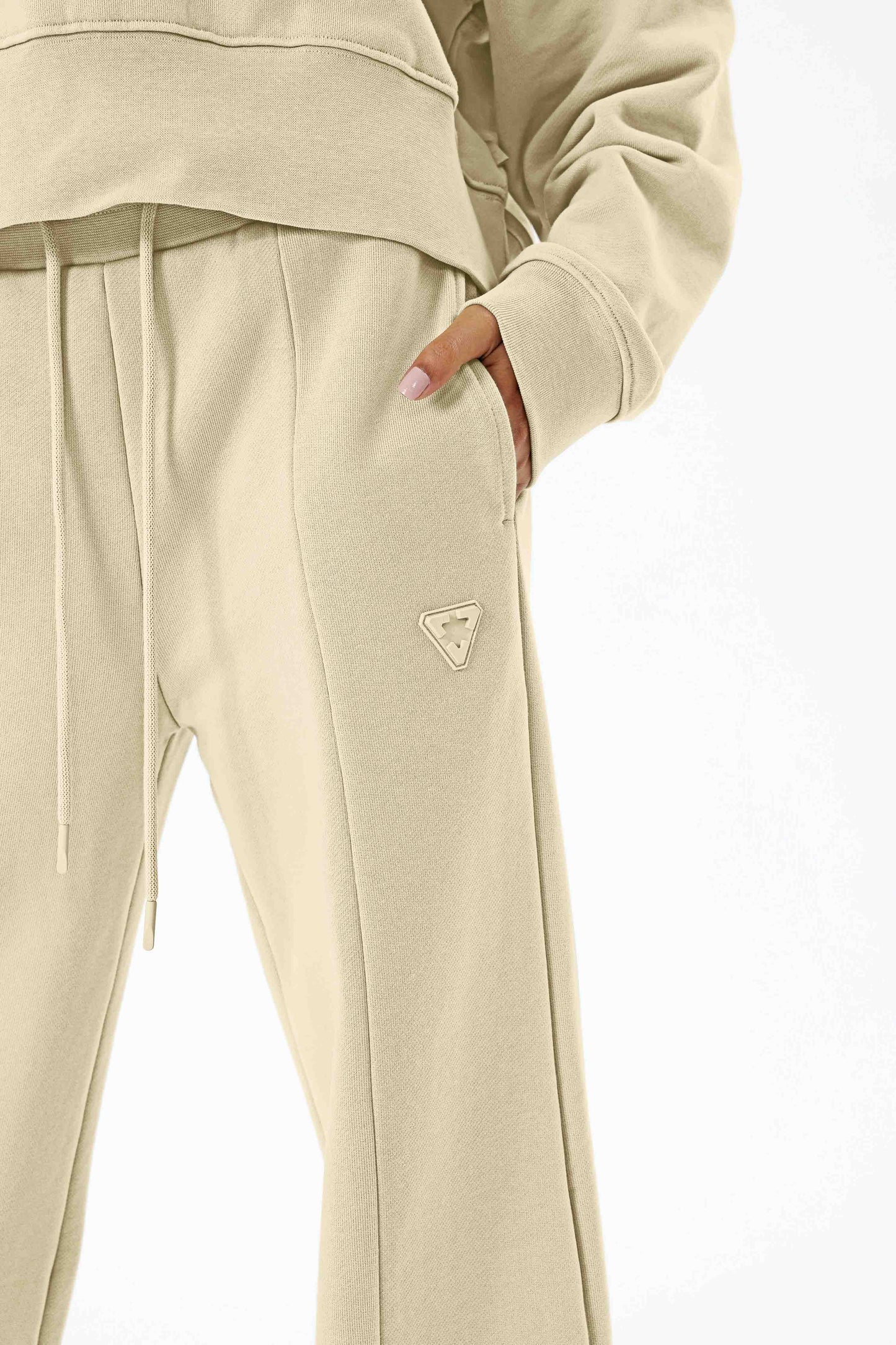 38# Arrows Women's Sweatpants Flare Leg