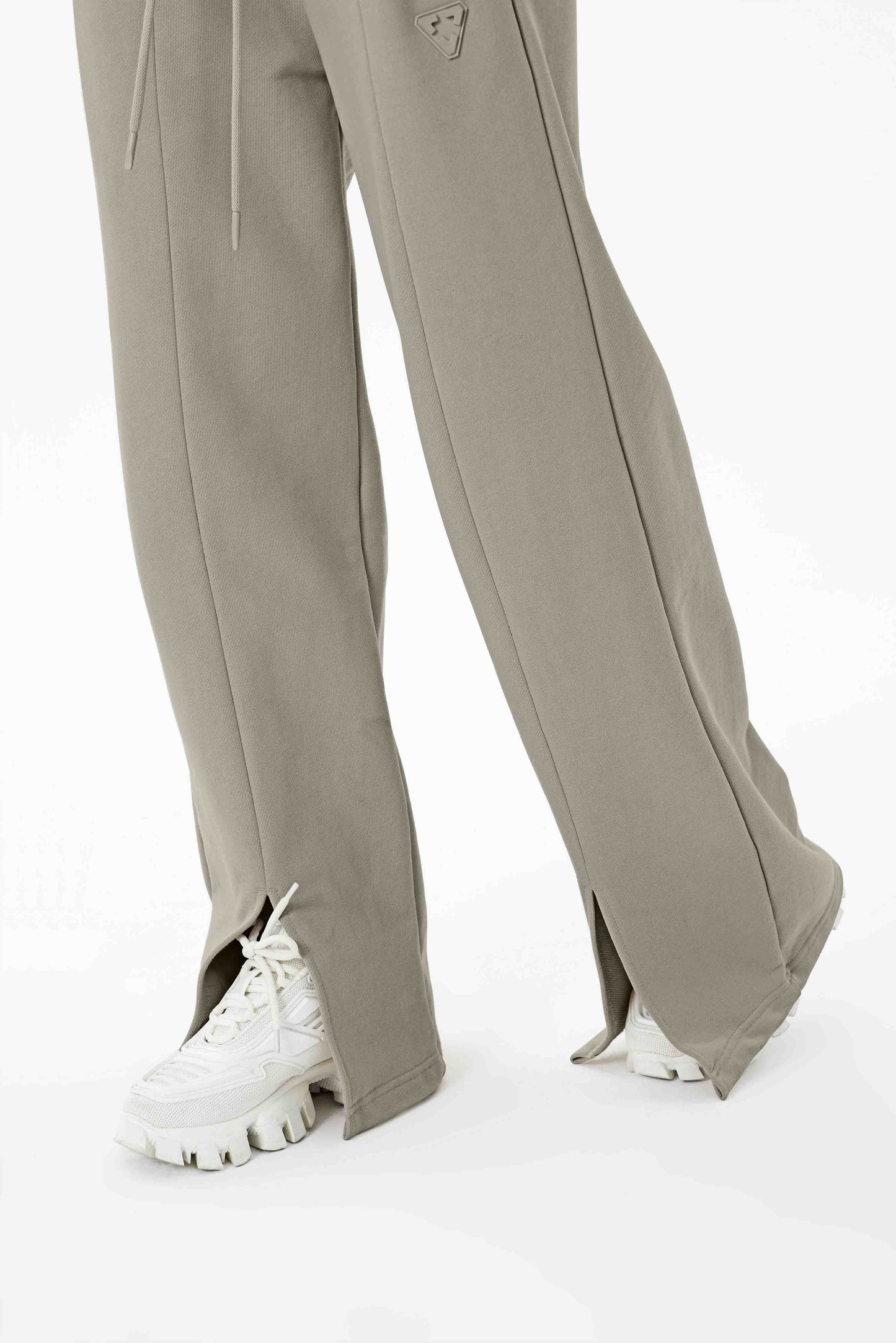 62# Arrows Women's Sweatpants Flare Leg