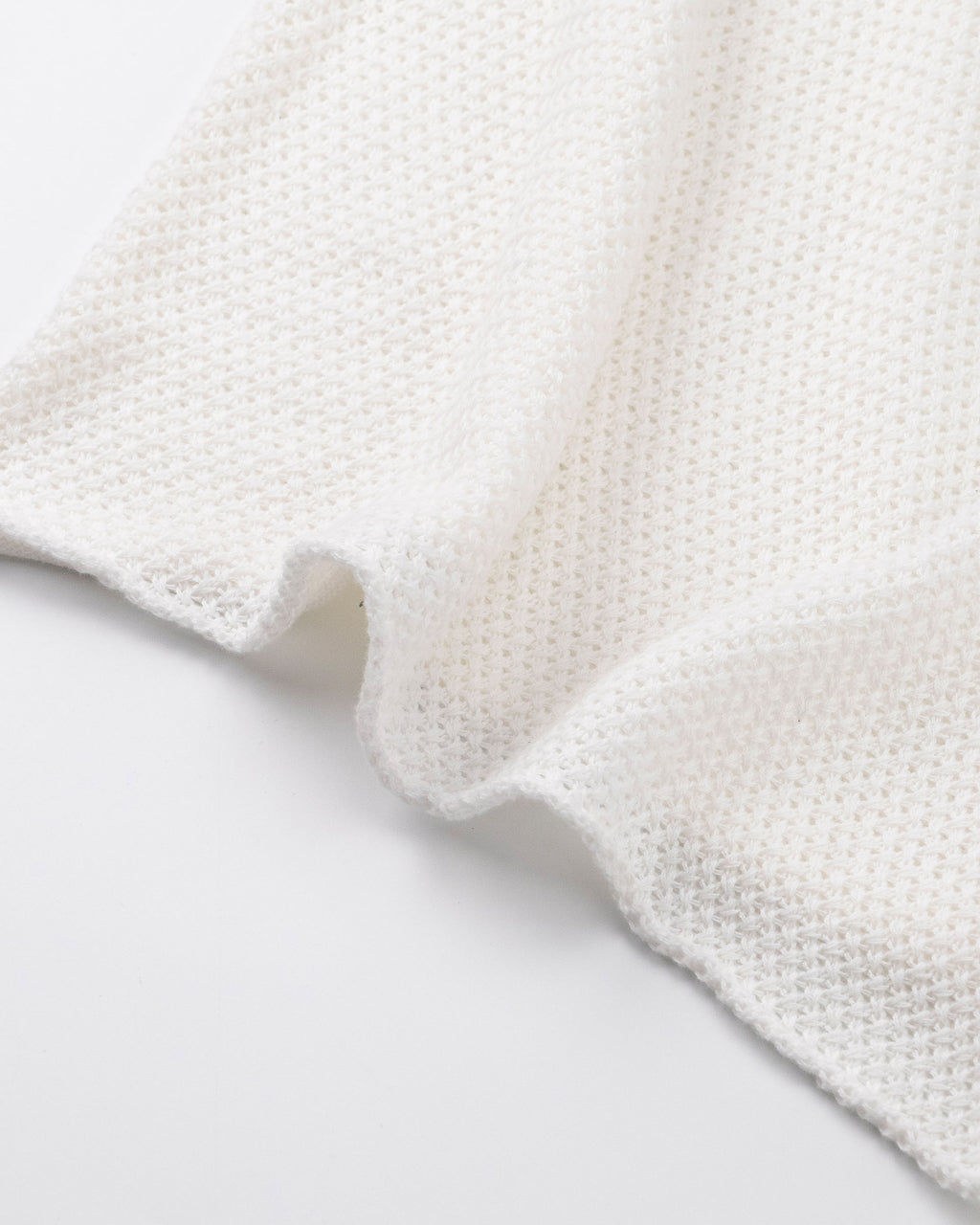 STR Frayed Knit Sleeveless Sweater