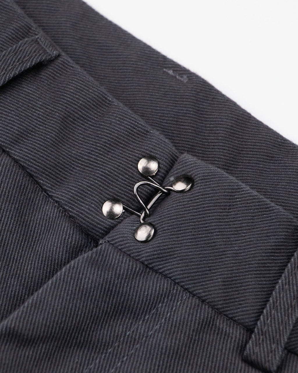 STR Buckle Waist Twill Pants