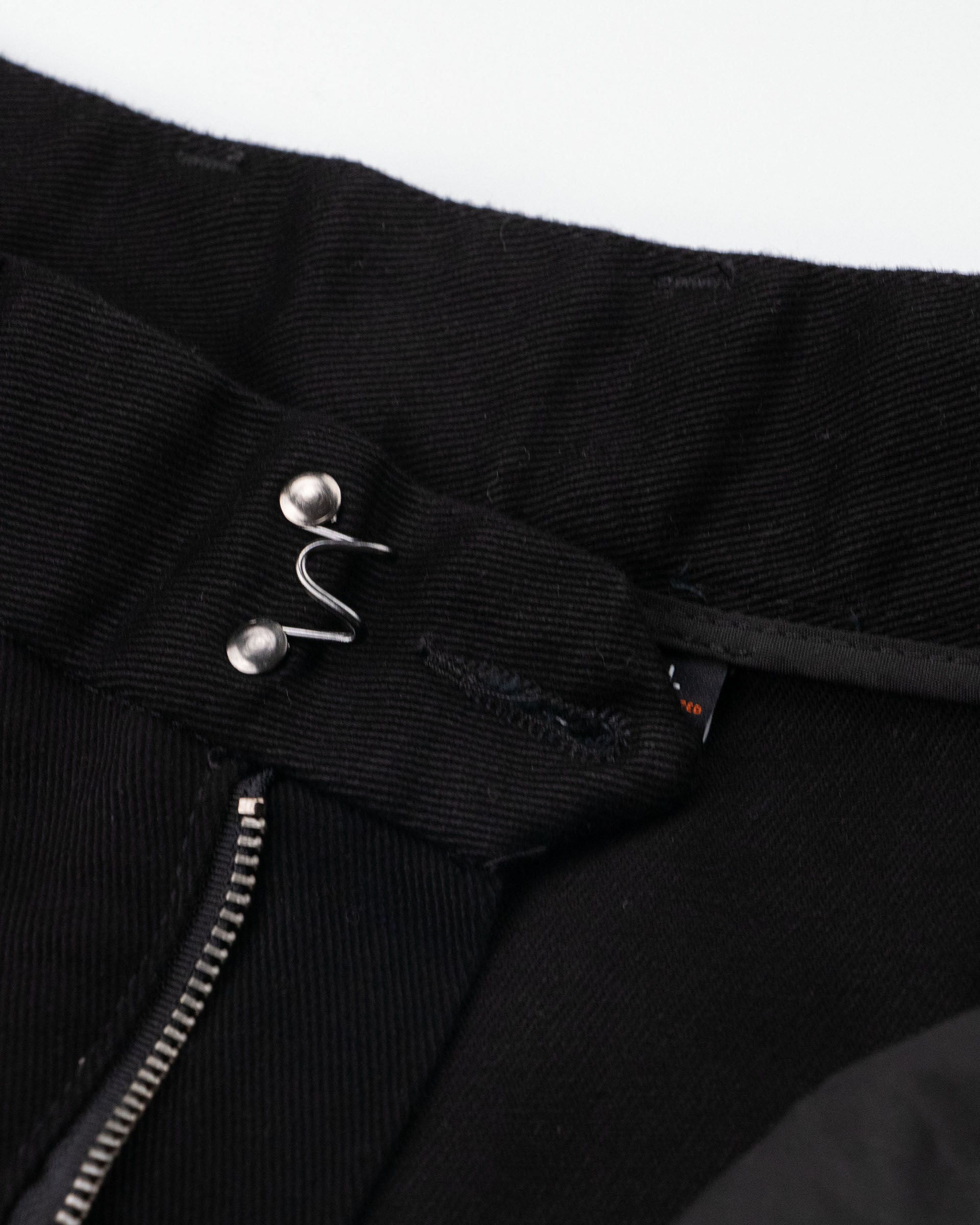 STR Buckle Waist Twill Pants