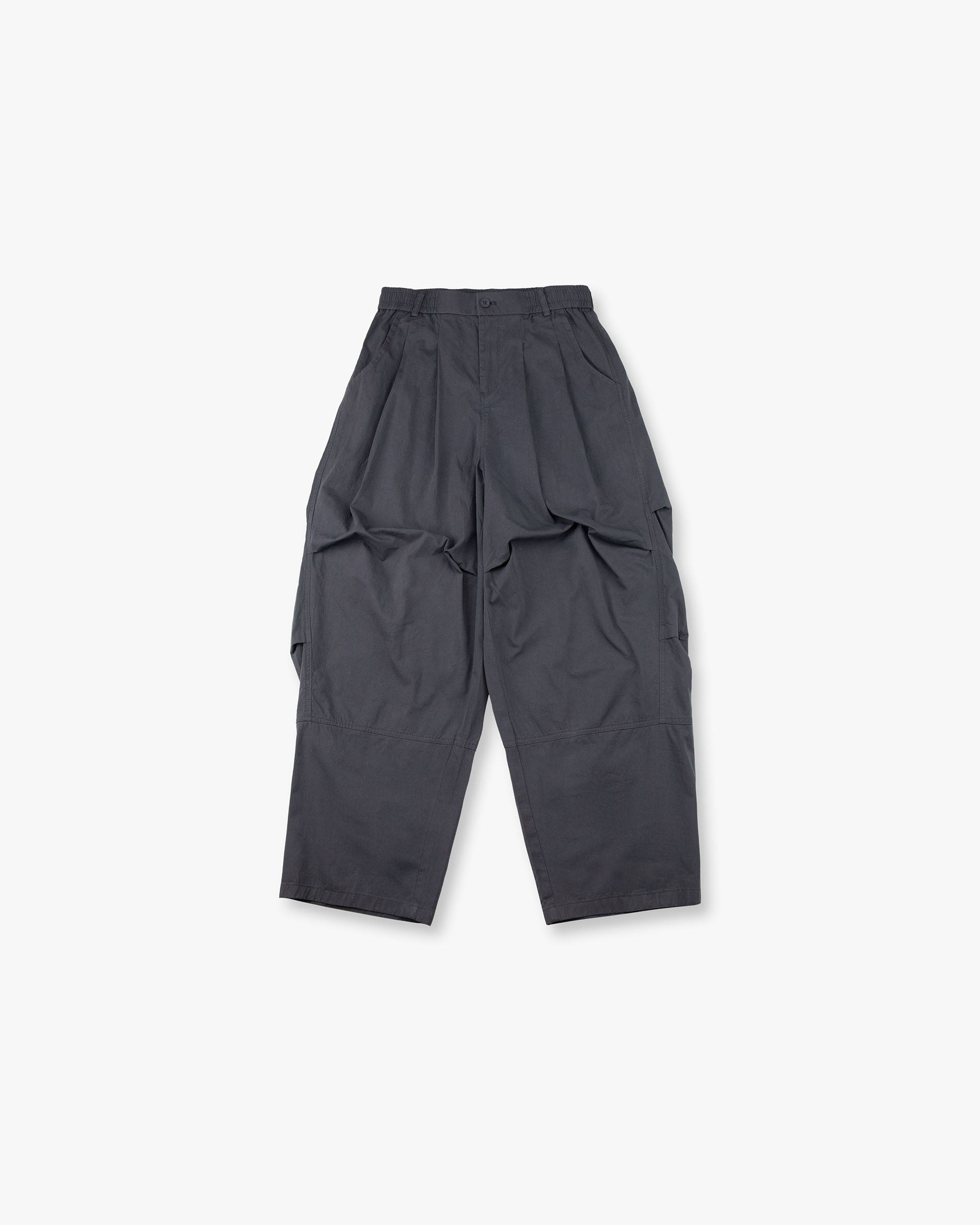 STR Oversized Pleated Pants (Cotton)